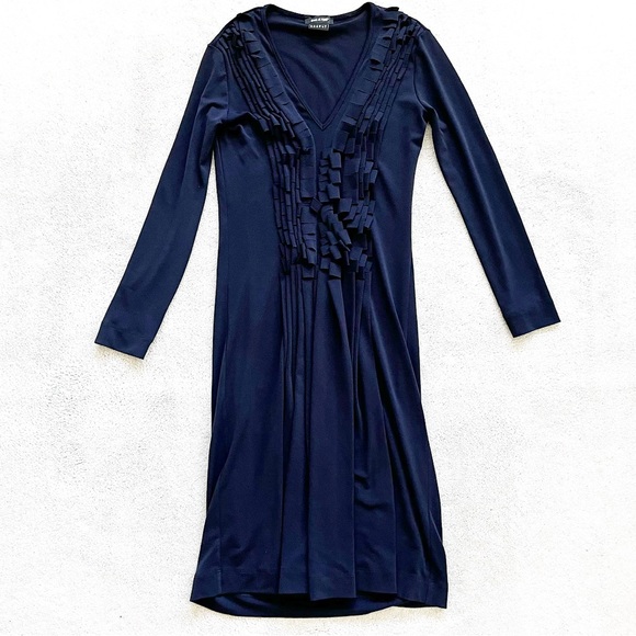 Isabel de Pedro Dresses & Skirts - ISABEL DE PEDRO NAVY RUFFLE FRONT DRESS SIZE 6 SOPHISTICATED CHIC CLASSIC